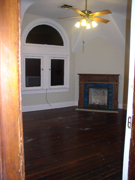 bluetilebedroom1.jpg